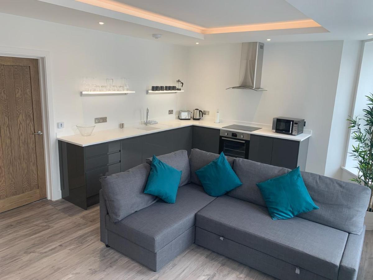 28 Harbour Lettings Luxury Apartments For Over 25S Plymouth Exterior foto
